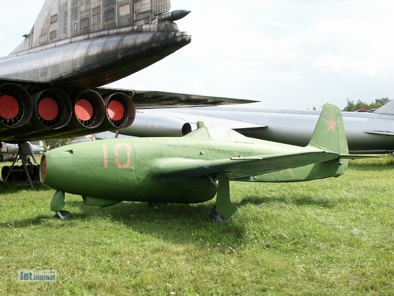 Jakowlew Jak-17, 10 rot