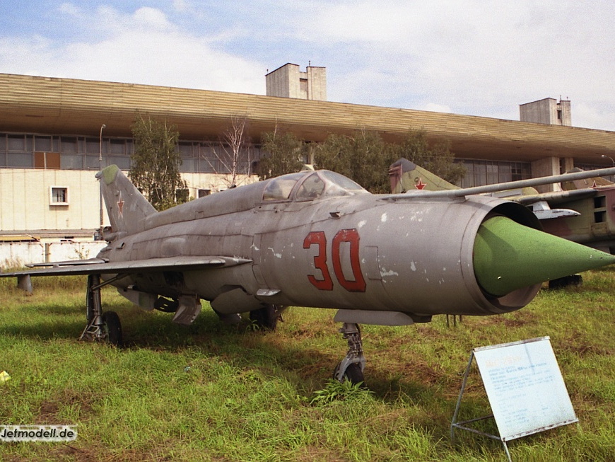 MiG-21S, 30 rot (3035 návštěv) Moskau/Chodinka 2003 MiG-21S, 30 rot