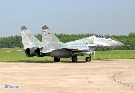 29+01 MiG-29G JG73 Laage Pic2