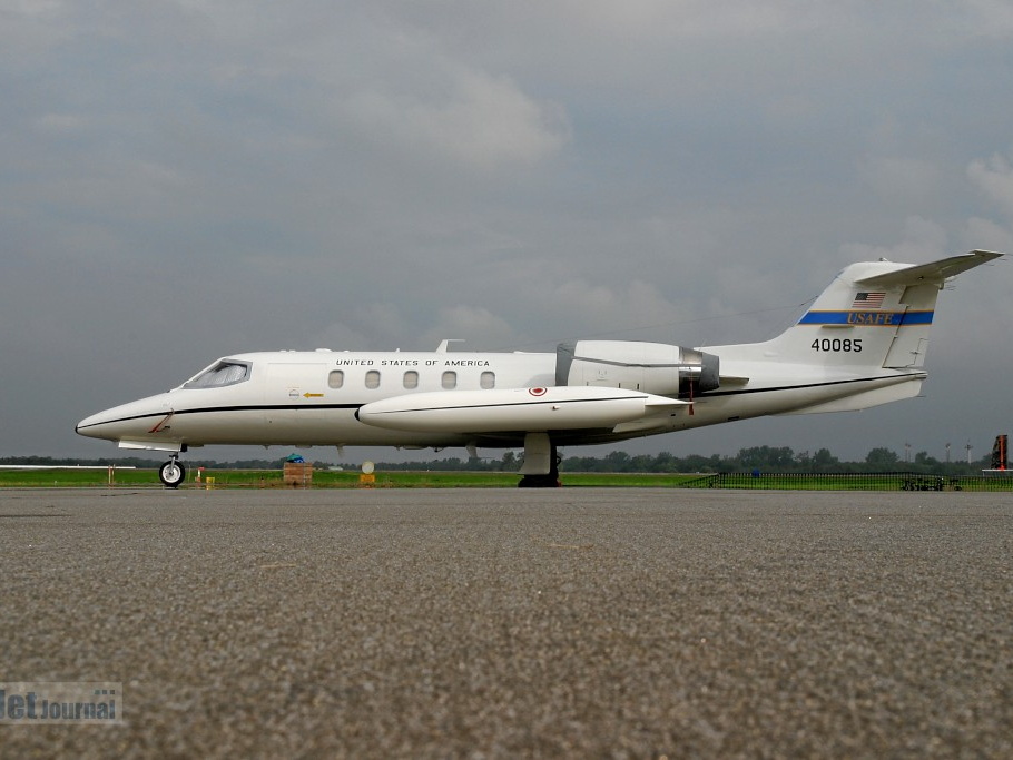 84-0085 C-21A (Learjet 35) 37th AS 86th AW (2749 visingar) 84-0085 C-21A (Learjet 35) 37th AS 86th AW