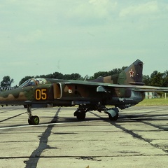 05 gelb, MiG-27D