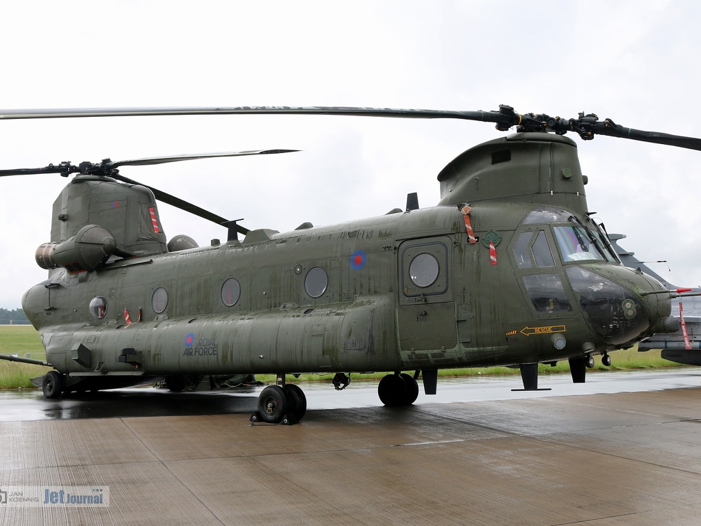 ZH-893, CH-47D