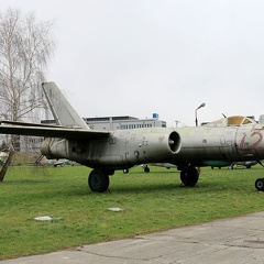 72, Il-28R