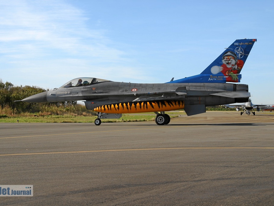 93-0680 F-16C 192 filo TuAF 
