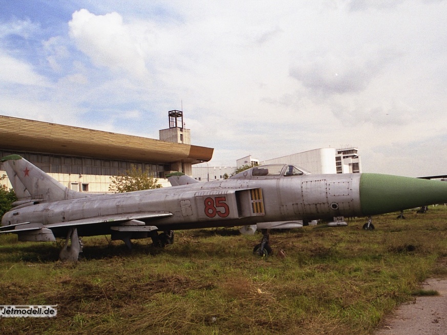 Su-15, 85 rot