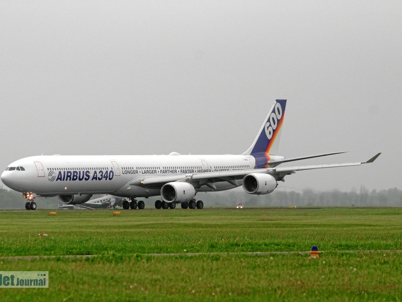 F-WWCA Airbus A340-642 Airbus Industries Pic1