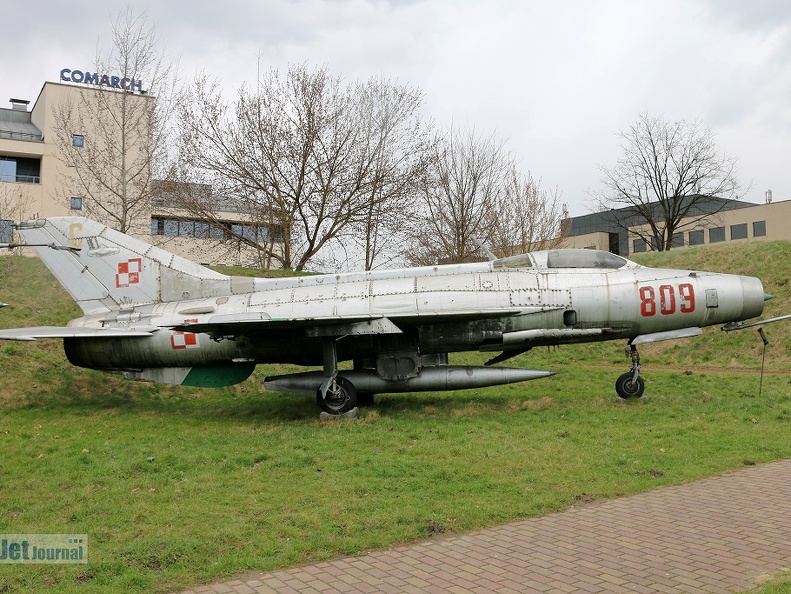 809, MiG-21F-13