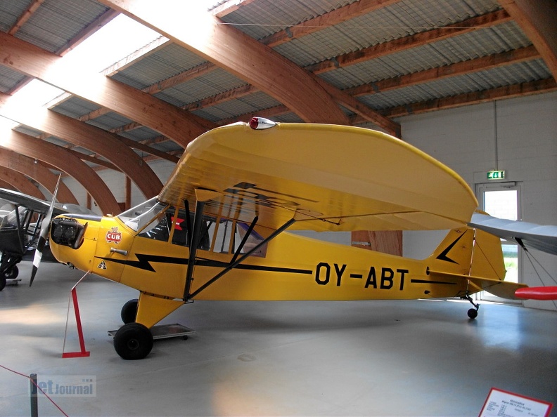 OY-ABT Piper CubJ 3-F-50