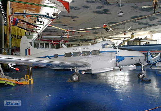 De Havilland DH-104, WB-533, ex. G-DEVN