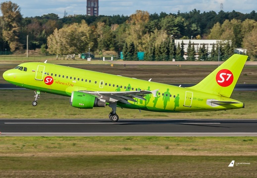 VP-BHP S7 - Siberia Airlines Airbus A319-114