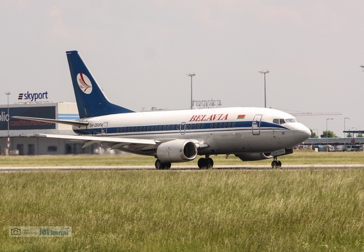 EW-250PA, Boeing 737-524, Belavia