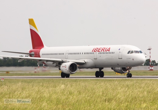 EC-IXD, Airbus A321-212, Iberia