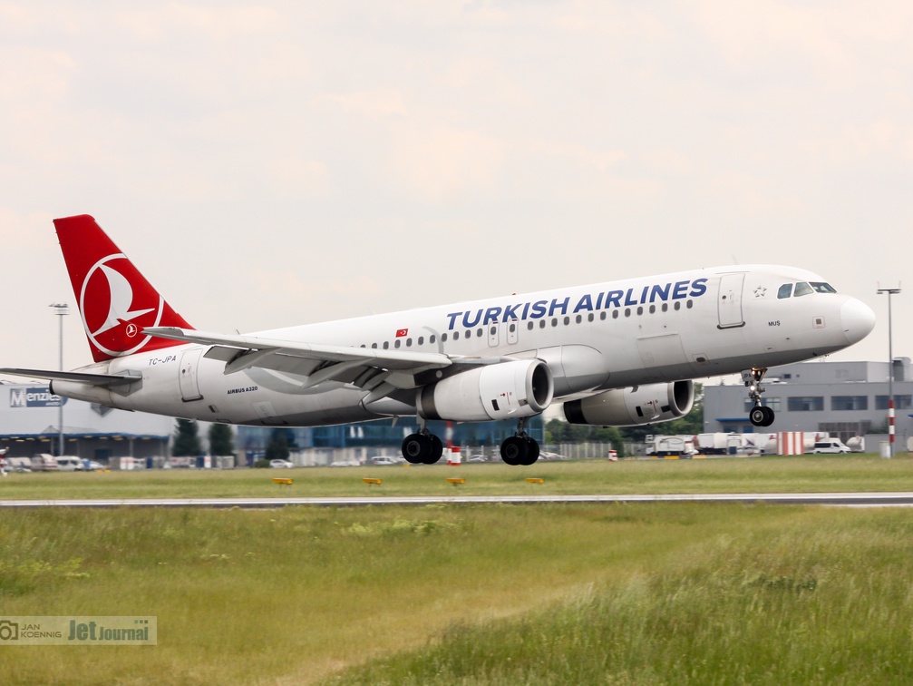 TC-JPA, Airbus A320-232, Turkish Airlines