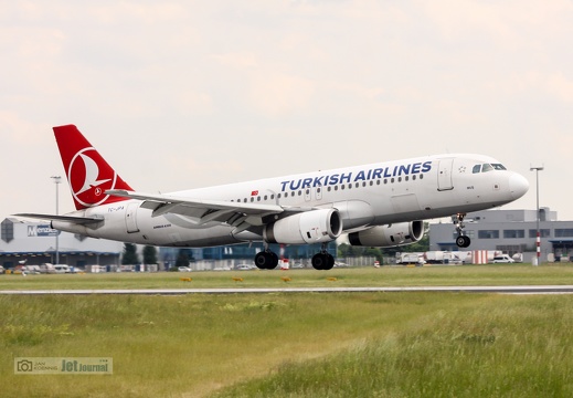 TC-JPA, Airbus A320-232, Turkish Airlines