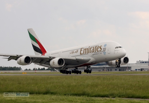 A6-EDB, A380-861, Emirates