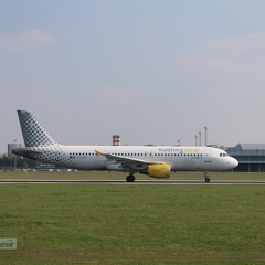 EC-KDH, A320-214, Vueling