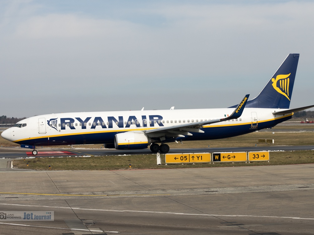 EI-ESS, Boeing B737-800, Ryanair