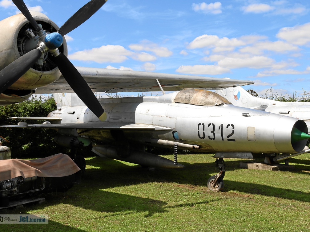0312 schwarz, MiG-21F13