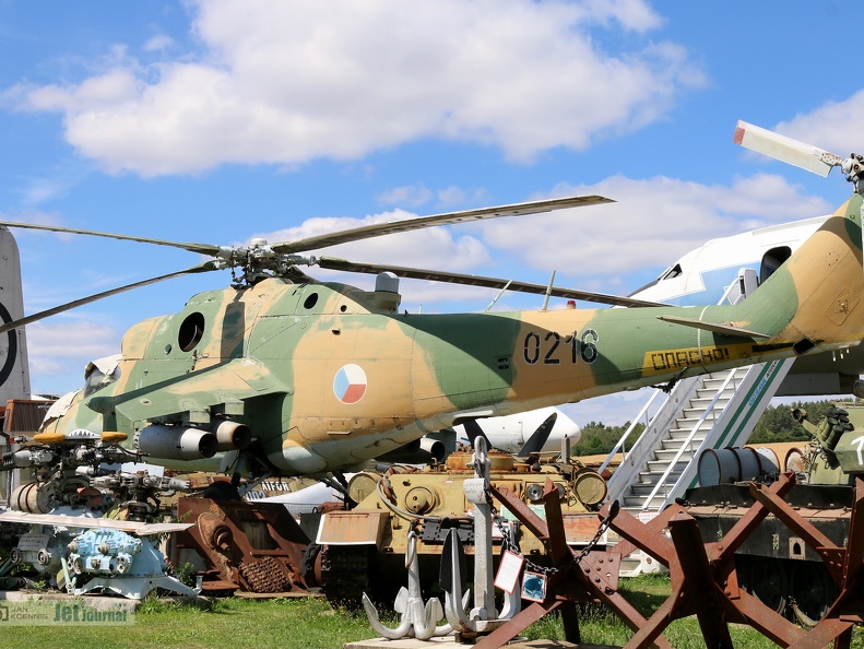 0216 schwarz, Mi-24D