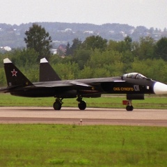 01, S-37 / Su-47 Prototyp