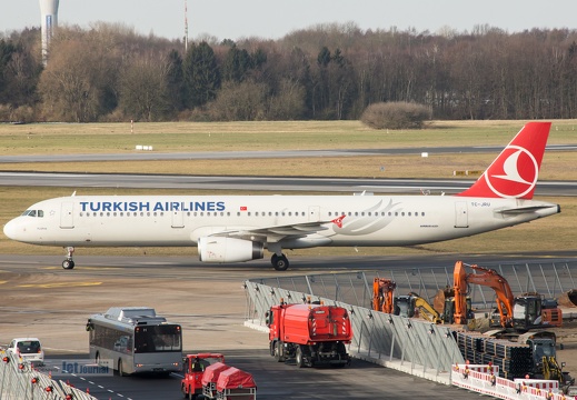 TC-JRU, Airbus A321-231, Turkish Airlines