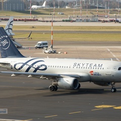 OK-PET, Airbus A319-112, Czech Airlines