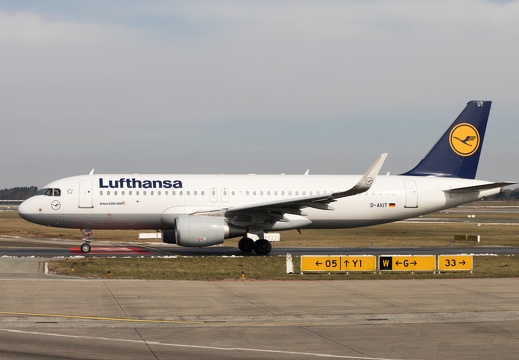 D-AIUT, Airbus A320-214, Lufthansa