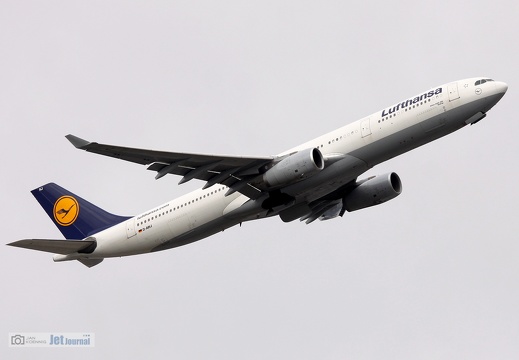 D-AIKJ, Airbus A330-343, Lufthansa "Bottrop"