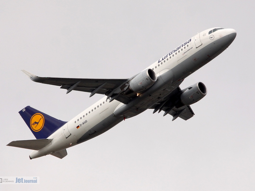 D-AIUD, Airbus A320-214, Lufthansa