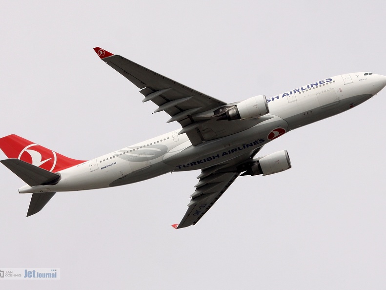 TC-JND, Airbus A330-203, Turkish Airlines 