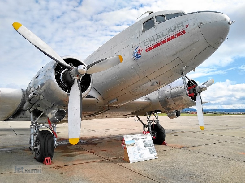 F-AZOX DC-3 Chalair.jpg