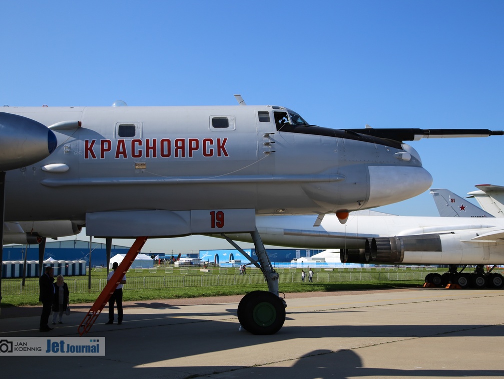 RF-94123, 19 rot, Tu-95MS, WKS Rossii