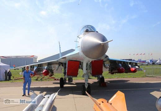 11 blau, MiG-35, WKS Rossii