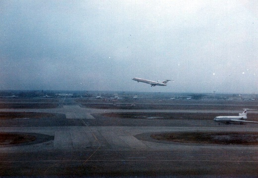 SVO Scheremetjewo mit Tu-154