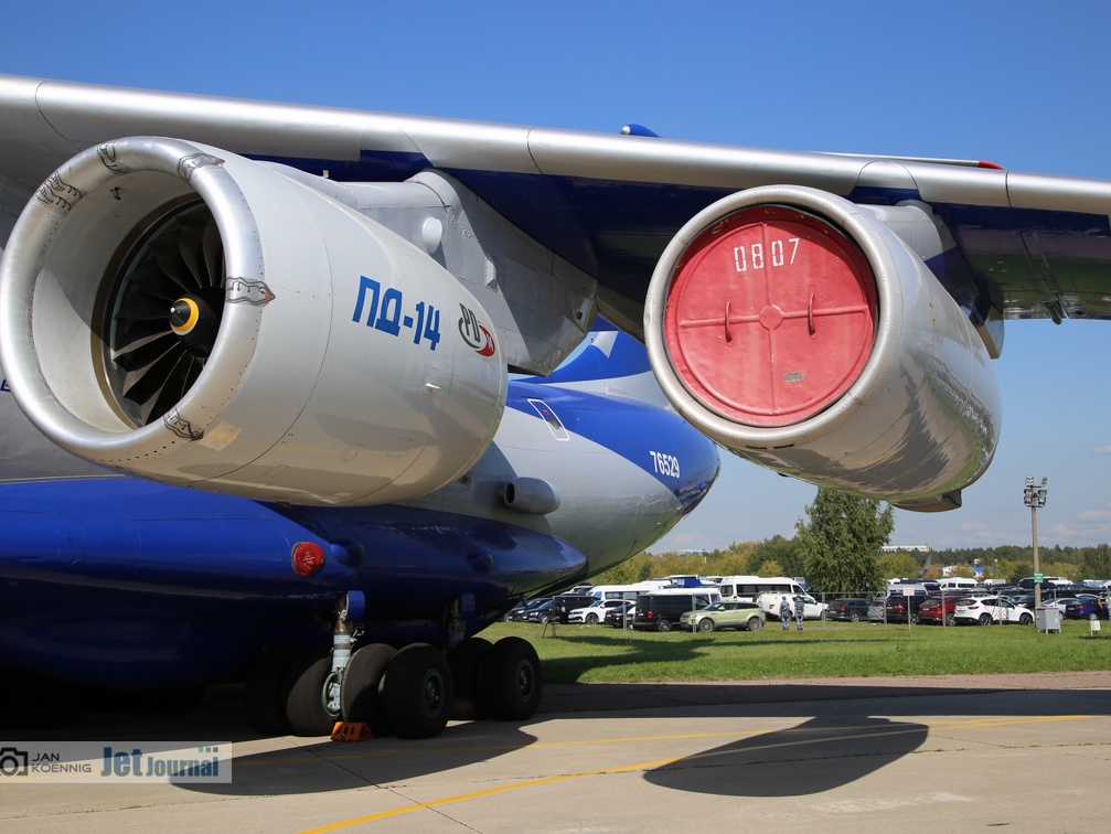 RA-76529, Il-76LL