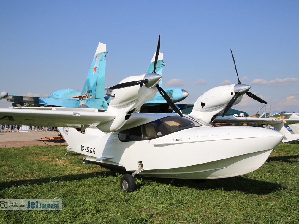 RA-2252G, L-42MSch (3148 visingar) RA-2252G, L-42MSch