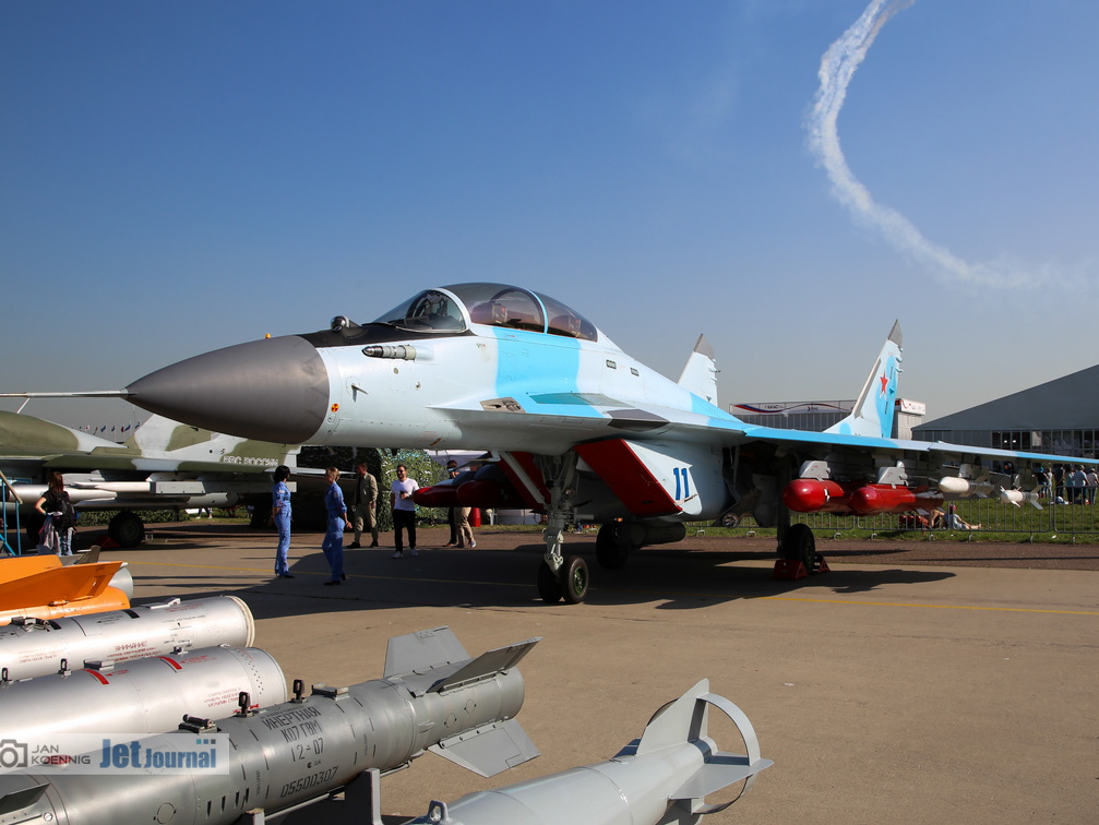 11 blau, MiG-35, WKS Rossii
