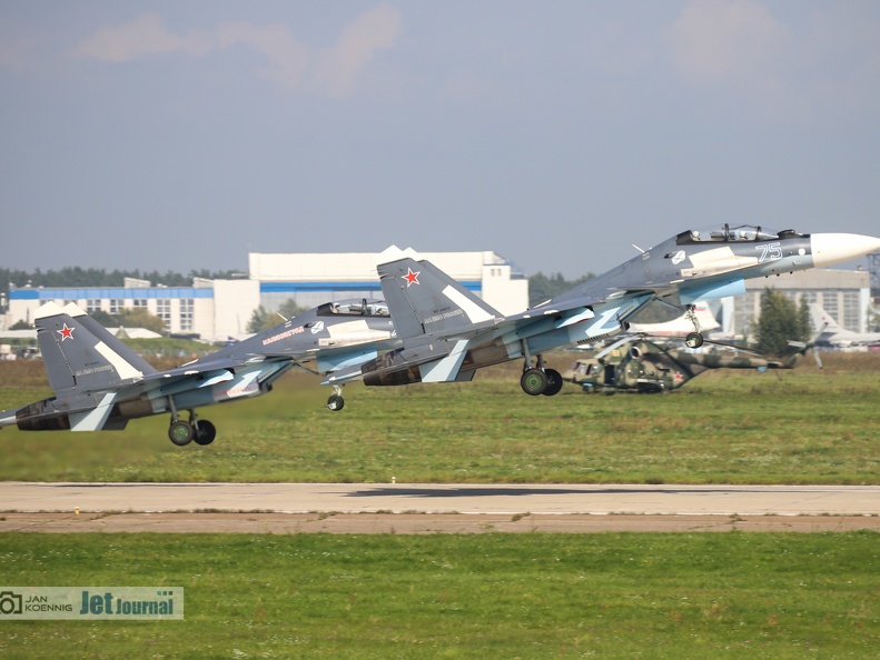 75 blau und 77 blau, Su-30SM, WMF Rossii