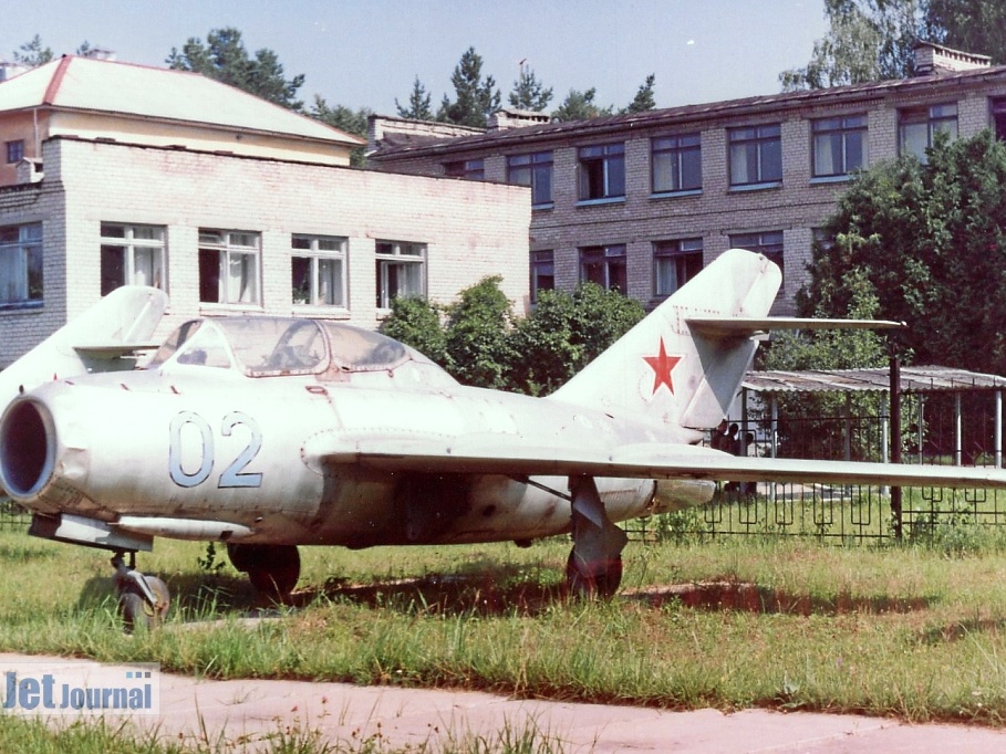 02 blau, MiG-15UTI