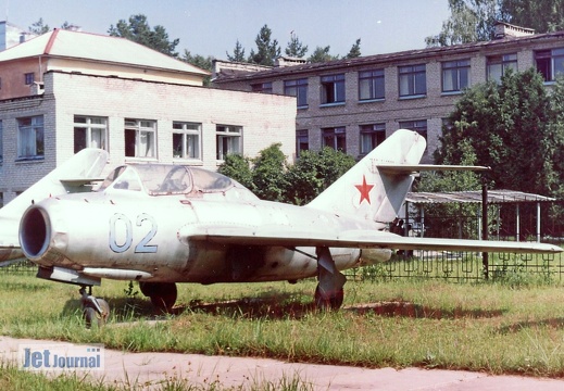 02 blau, MiG-15UTI