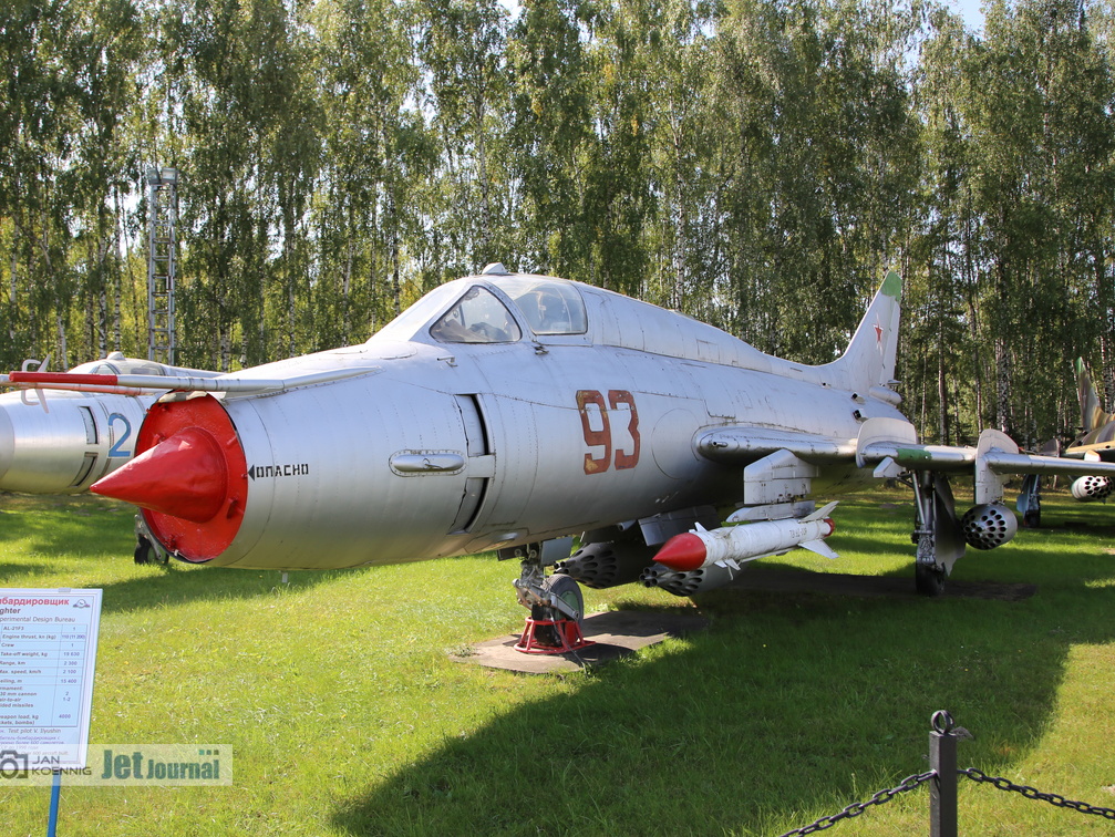 93 rot, Su-17M3 (2533 відвідувань) 93 rot, Su-17M3