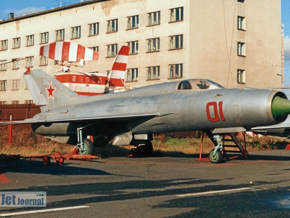01 rot, MiG-21PF, Soviet Air Force