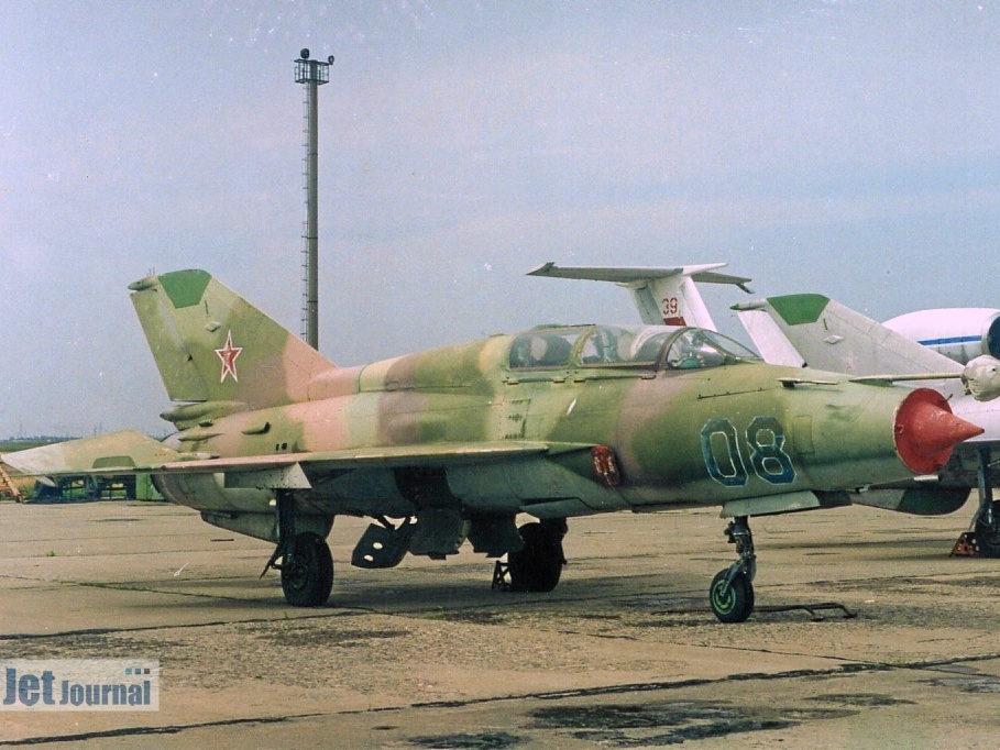 08 blau, MiG-21US