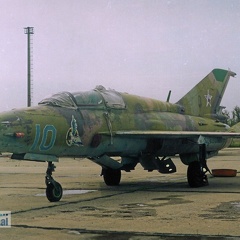 10 blau, MiG-21UM