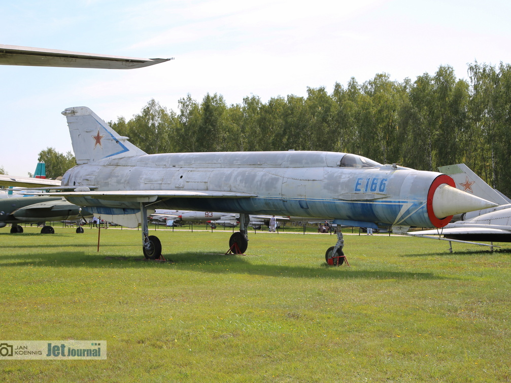MiG Je-166 / Je-152M (3241 visingar) MiG Je-166 / Je-152M