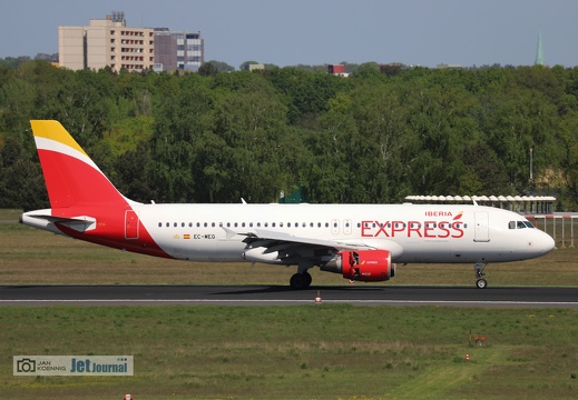 EC-MEG, Airbus A320-214, Iberia Express