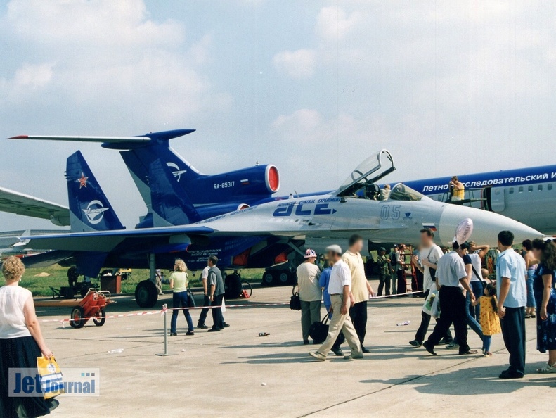 05, Su-27LL, LII Gromow