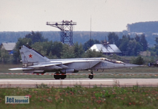 02 blau, MiG-25PU, LII Gromow