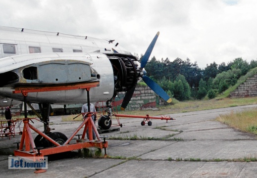 482 schwarz, VEB Il-14P, ex. LSK der NVA