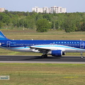 4K-AZ77, Airbus A320-214, Azerbaijan Airlines (2706 visitas) 4K-AZ77, Airbus A320-214, Azerbaijan Airlines